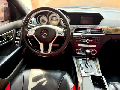 صورة مصغرة 9 لـ 2012 Mercedes-BENZ C-CLASS