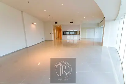 2 Bedroom Unfurnished Apartment , Sheikh Zayed Road