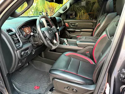 2021 RAM 1500 TRX 照片 15
