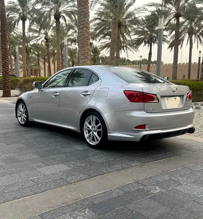 صورة 7 لـ 2010 Lexus IS-SERIES
