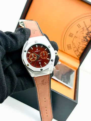 Hublot mens quartz watch