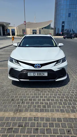 2024 GLE HYBIRD CAMRY GCC Specs - EXCELLENT CONDITION