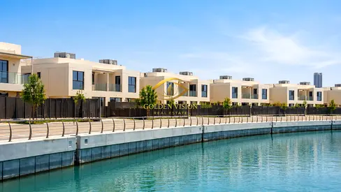 Canal View | 2BR Townhouse | Falcon Island | Ready to Move In