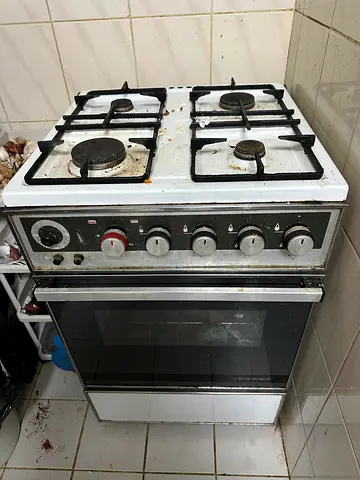 COOKING RANGE MAKE INDESIT
