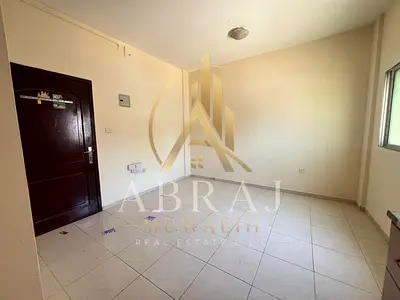 Seprate kitchen studio just in 16k ready to move central Ac