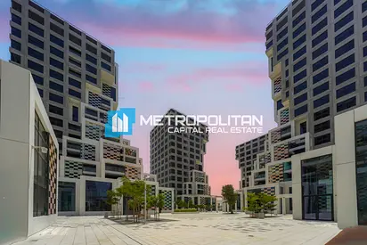 Huge 1BR+M | Beach Access | High End Finishes