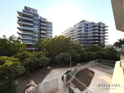Available Now | Corner unit | Furnished