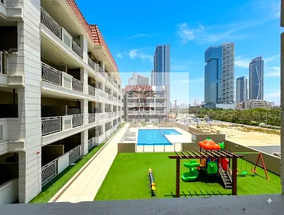 Premium Apartment | Excellent Value | Up To 12 Cheques