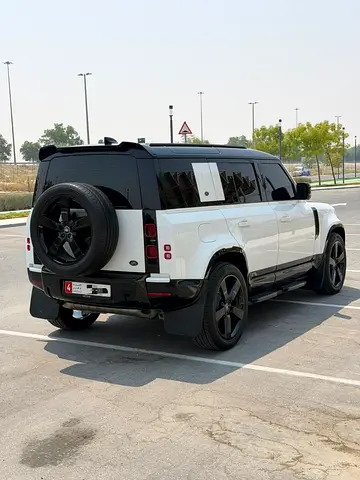 2020 LAND Rover DEFENDER thumbnail 3