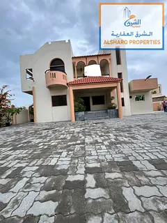 Luxury Villa for Annual Rent | Al Riffa – Sharjah Corniche A spacious luxury villa in a prime loca