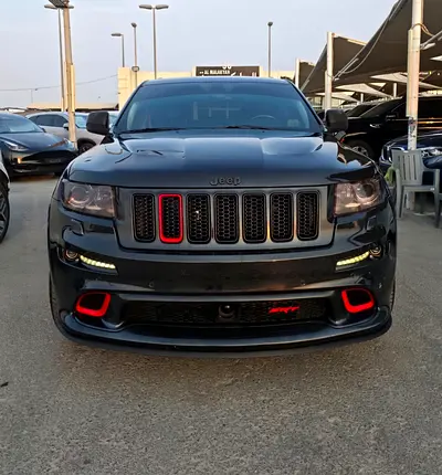 2013 Jeep Grand Cherokee SRT | GCC Specs | Performance V8