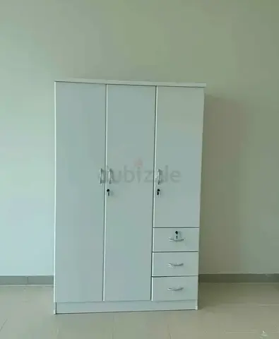 White 3-Door Wardrobe with 3 Drawers - Good Condition