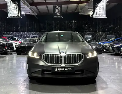 صورة مصغرة 2 لـ 2025 BMW 5-SERIES