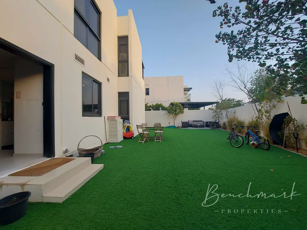 Motivated Seller | Near Pool | Massive Plot