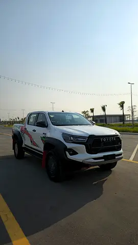 2025 Toyota HILUX 照片 3