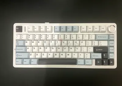 White 75% Mechanical Gaming Keyboard | Volume