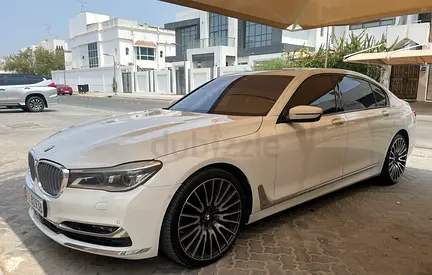 Pristine 2016 BMW 750Li xDrive VIP Edition - GCC Specs - Luxury & Performance