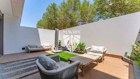 Brand New | Garden Unit | Fresh Furnitures