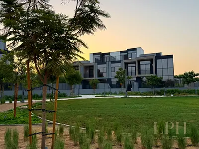 Singel Row | Opposit Pool | Brand New