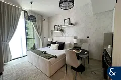 Modern | 12 Cheques | Ready to move in