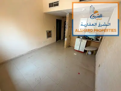 **📍 English Advertisement** 🏡 **Studio for Annual Rent – Al Rashidiya 2, Ajman** A great opportunity to rent a studio in a quiet and convenient lo