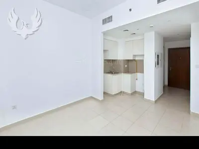 BEST PRICE | VACANT | SEMI FURNISHED