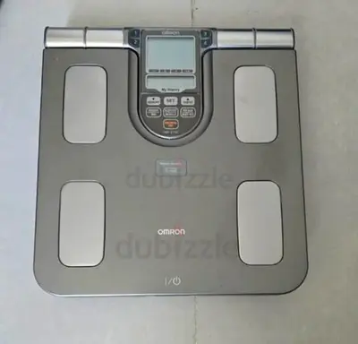 OMRON HBF-514C FULL BODY SENSOR COMPOSITION MONITOR & SCALE