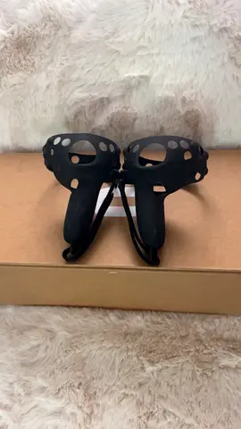 Oculus Meta Quest 2 256GB VR Headset + Controllers