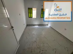 Excellent opportunity to acquire a spacious studio with a separate kitchen and a prime location at a