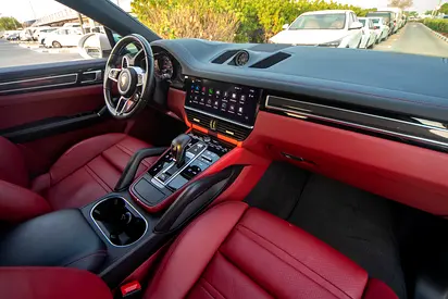 2023 Porsche CAYENNE — миниатюра 11