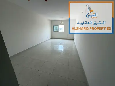 Balcony with direct sea view - Free parking - Very spacious - Prime location close to all services - 2-minute walk to the beach