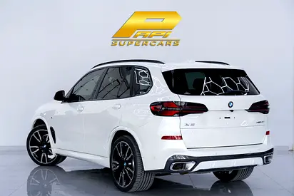 2025 BMW X5 缩略图 17