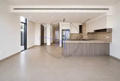 Single Row Unit | Close to Park | Finance Buyer OK