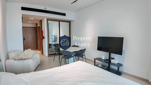 Fully Furnished | Premium Amenities | Vacant Now