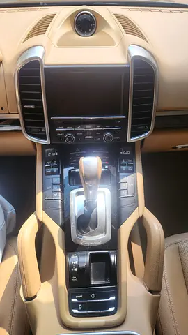 2014 Porsche CAYENNE 缩略图 14