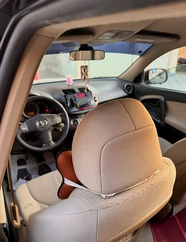 2011 Toyota RAV 4 照片 4