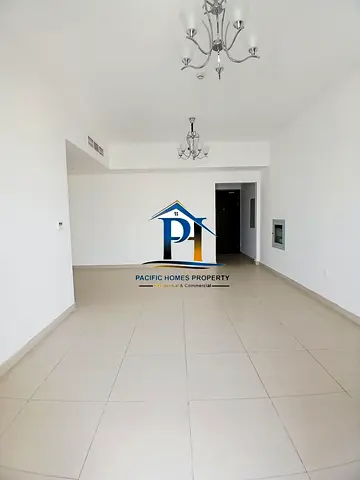 WALL MAINTAINED LUXURY 2BHK APARTMENT AVAILABLE WITH ALL AMENITIES