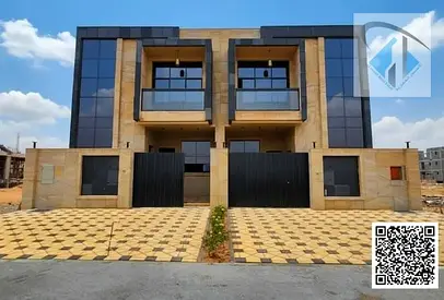 Villa for sale, registration fees included, in a prime location near the mosque.