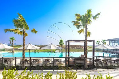 √12 Payments | Lower Floor | Move-in Ready√