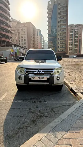 Mitsubishi Pajero 3.5 GLS Top Line Full Option