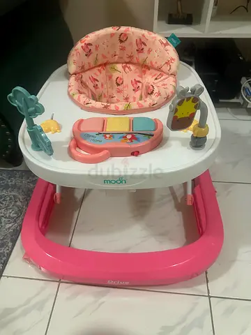 Moon baby Walker - Brand new