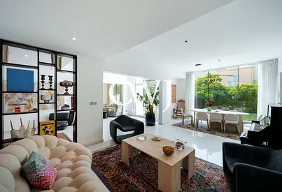 Fully Renovated & Extended | Pool | Exclusive