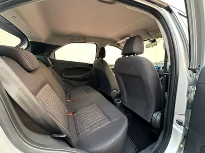2020 FORD FIGO 照片 11