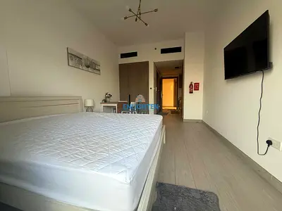 STUDIO APARTMENT | FULLY FURNISHED | BRIGHT LAYOUT