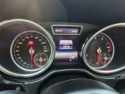 2016 Mercedes-BENZ GLE — фото 16