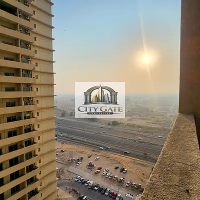 One bedroom and living room for sale in Lelies Towers