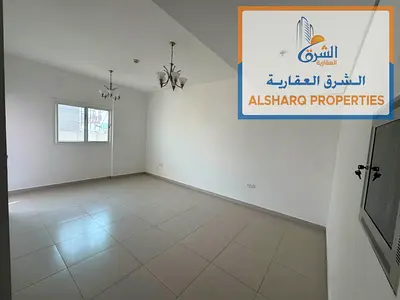 شقة غرفة وصالة للإيجار السنوي في الجرف 2 – عجمان، بمساحة كبيرة وموقع مميز.