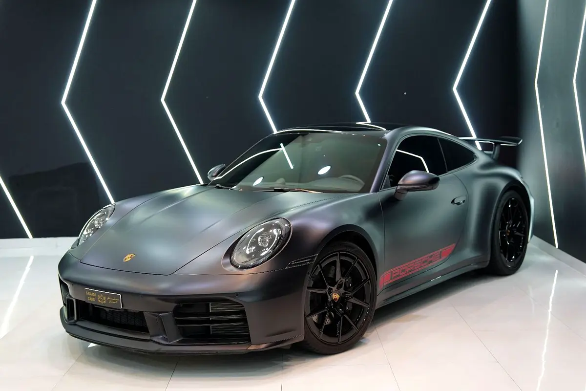 2025 بورشه 911