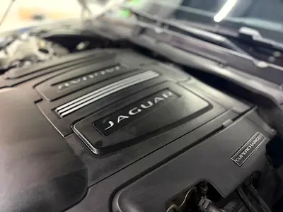 2017 Jaguar XE 缩略图 18