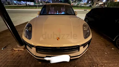 Porsche Macan 2022 Standard | GCC Specs | Low Mileage